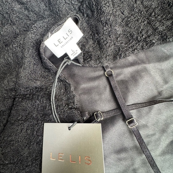 NWT Le Lis Black Lace Open Back Micro Romper / Bodysuit Romper Size Large - Picture 10 of 15